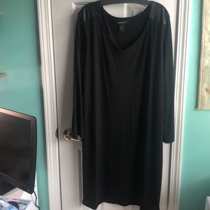 Long black dress